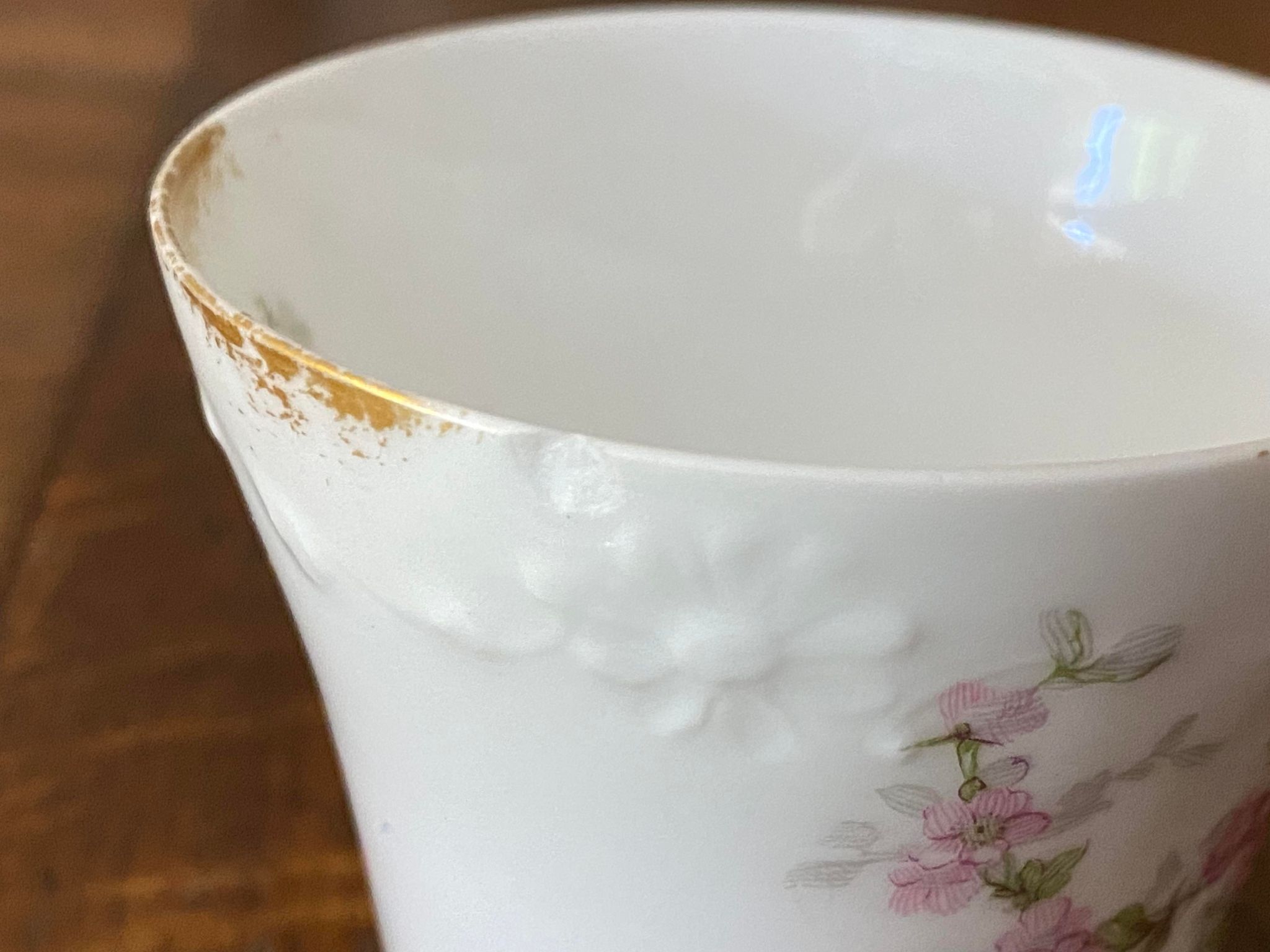 Set of 2 old porcelain cups with their saucer