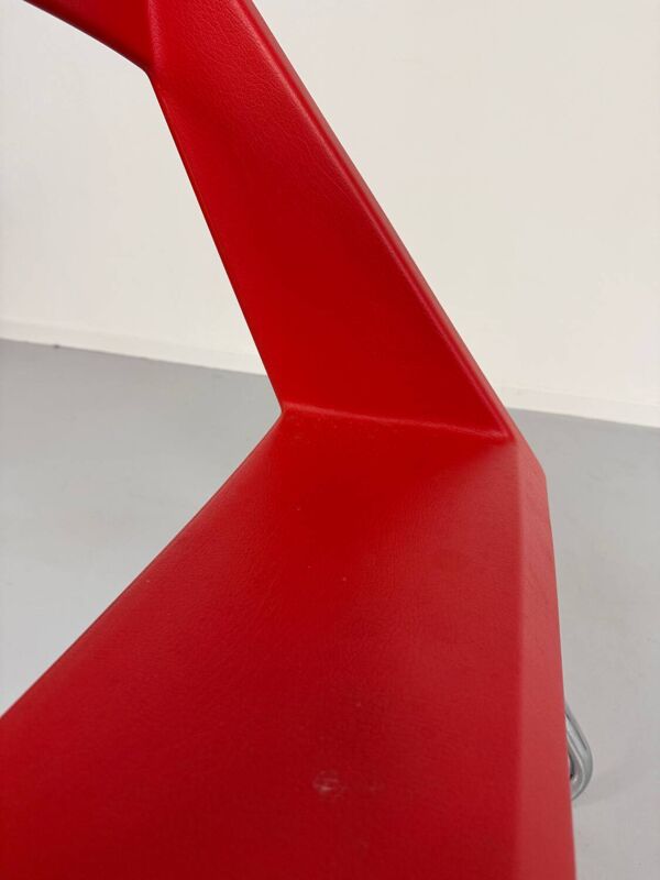 2 chaises tubulaire en simili rouge, années 80 en simili rouge