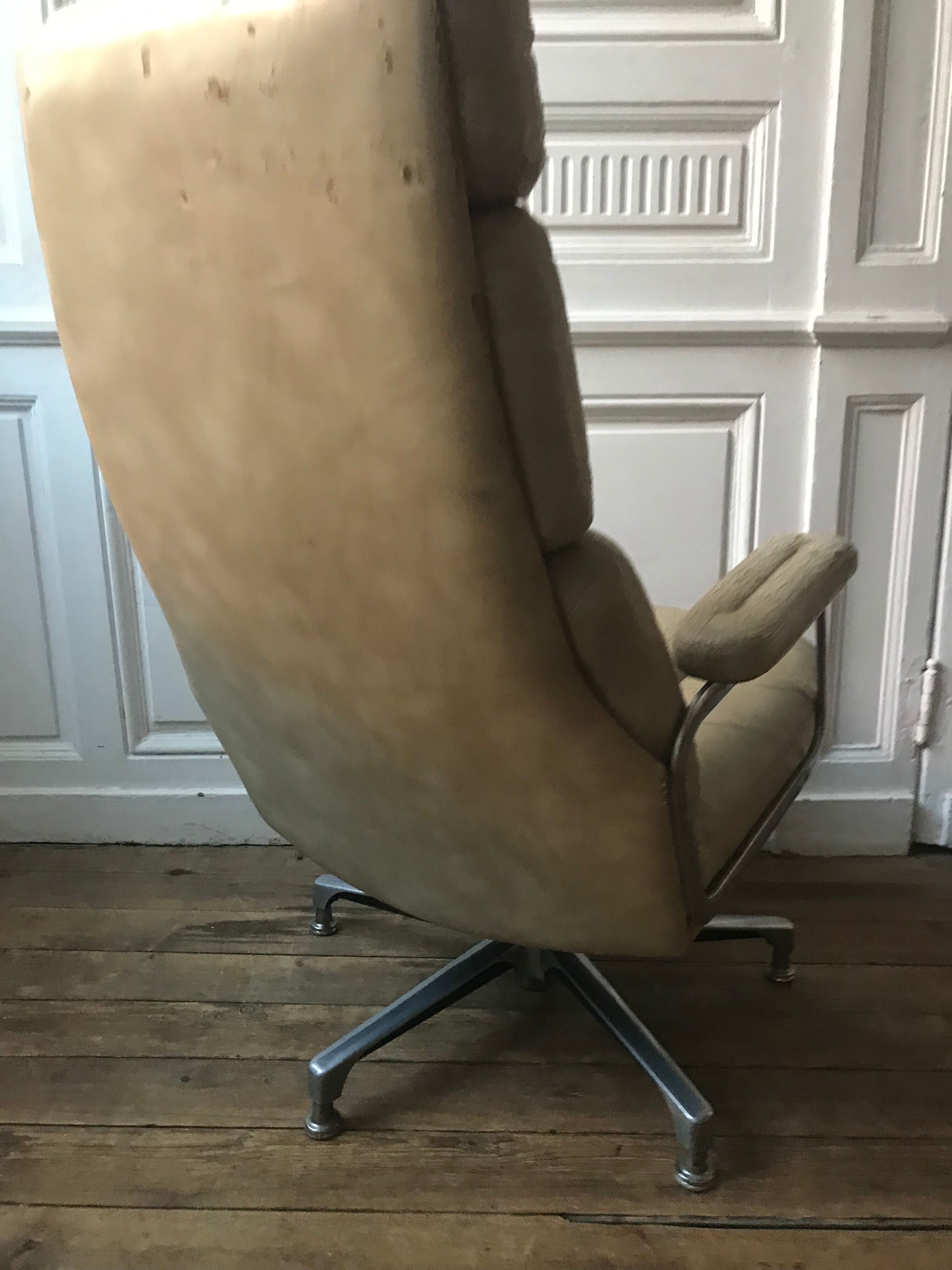 Leather armchair 70's
