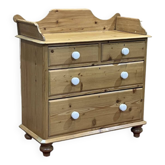 English fir chest of drawers, early 20th century