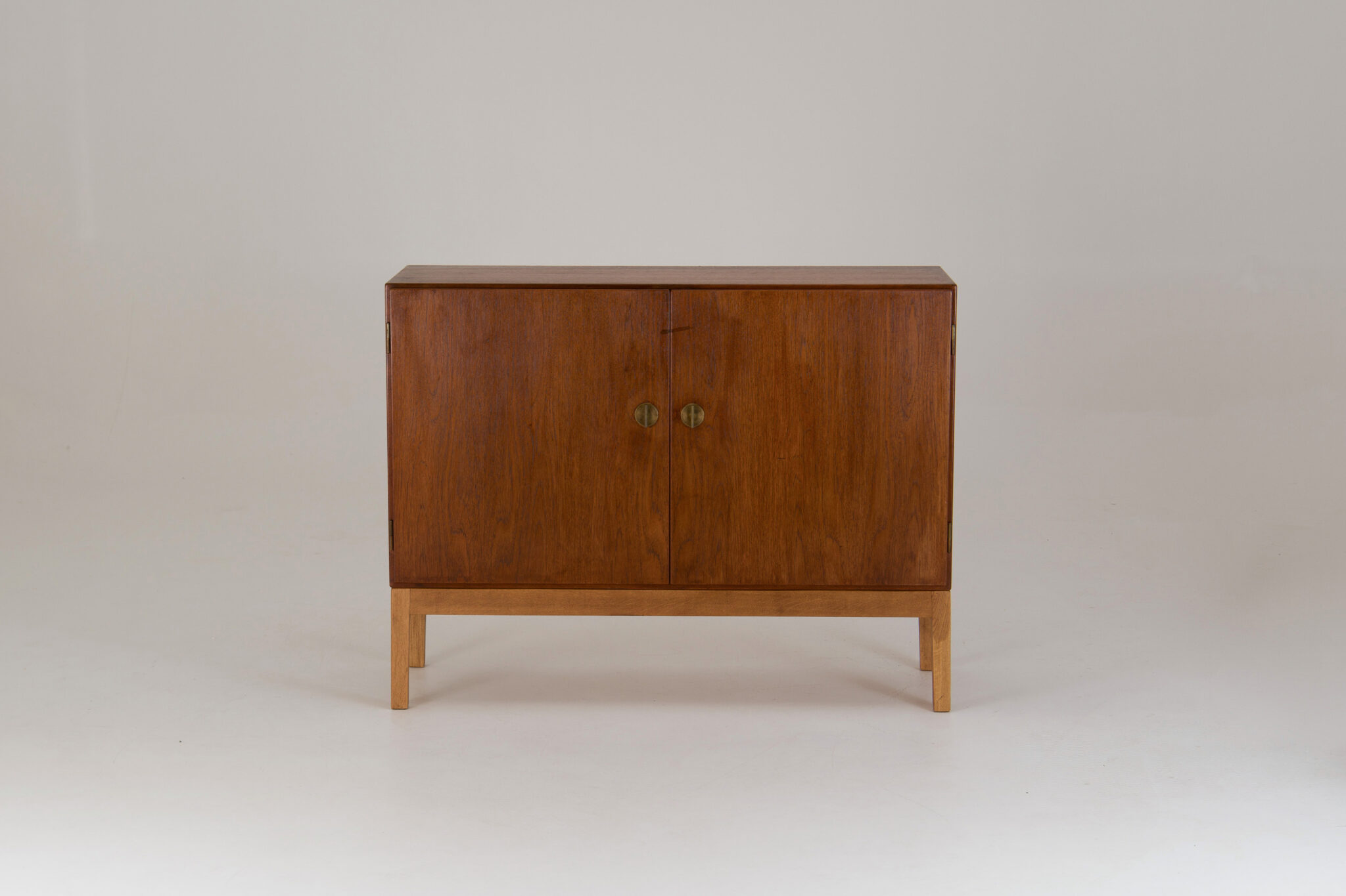 Modèle 232 "Chine" armoire - Børge Mogensen