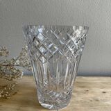 Chiseled crystal vase