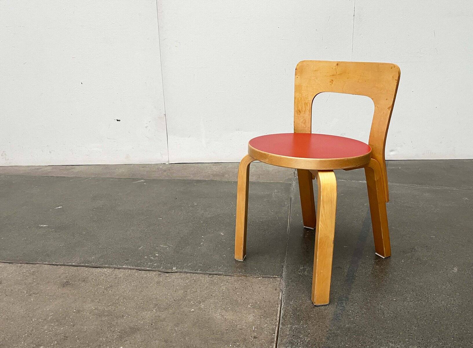 Vintage Red Children's Chair in Linoleum N65 by Alvar Aalto for Artek, Finland, 1970s