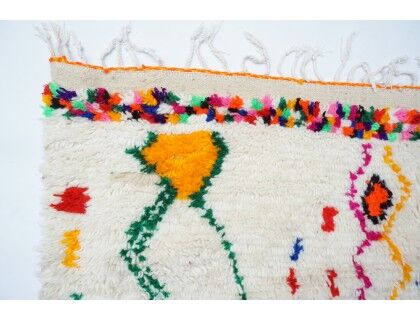 Colorful Berber carpet 266x150cm