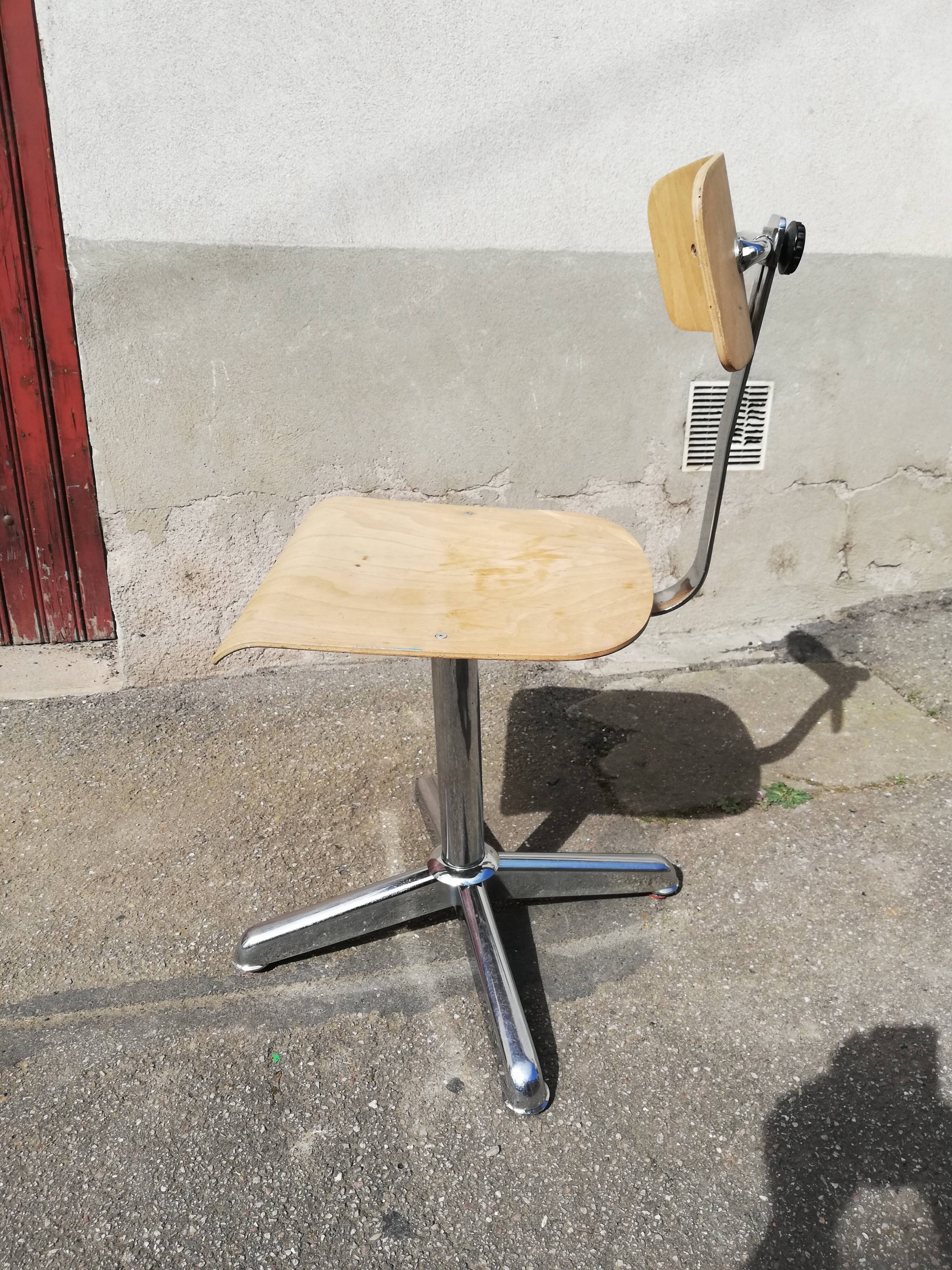 Chrome foot adjustable office chair