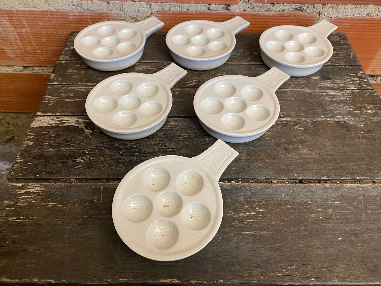 Set of 6 White Vintage Ceramic Escargot Dishes #D854