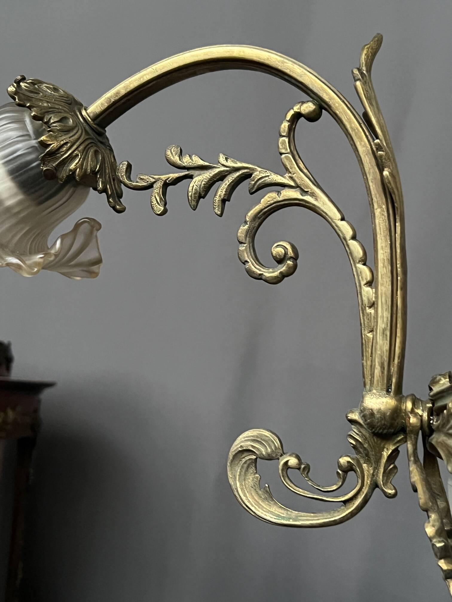 Louis XV style chandelier. Solid bronze, crystal.