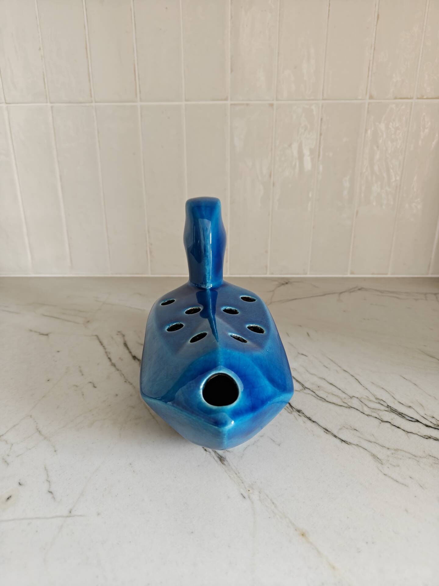 Vase pique fleur