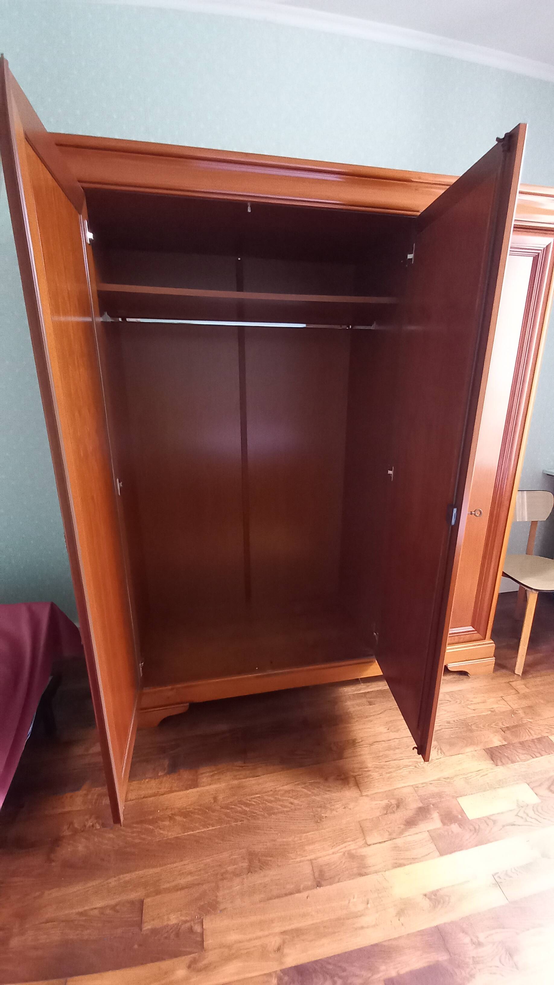 Armoire Louis Philippe