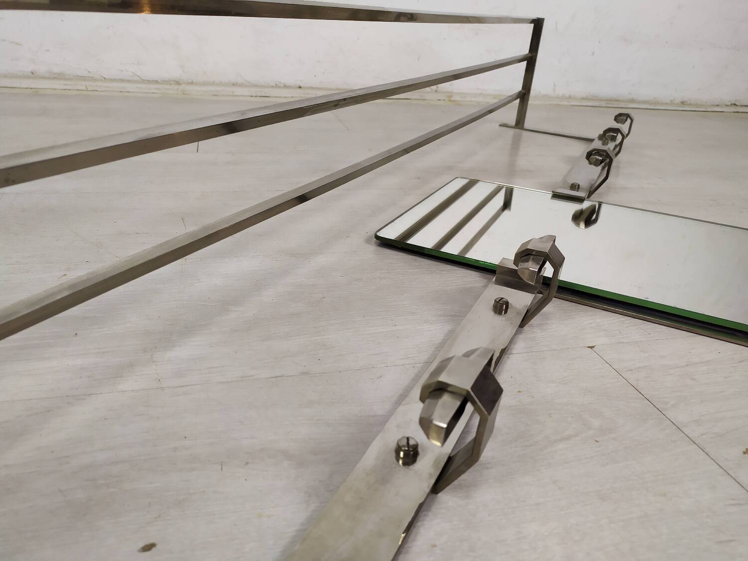 Porte manteaux murale art déco chromé