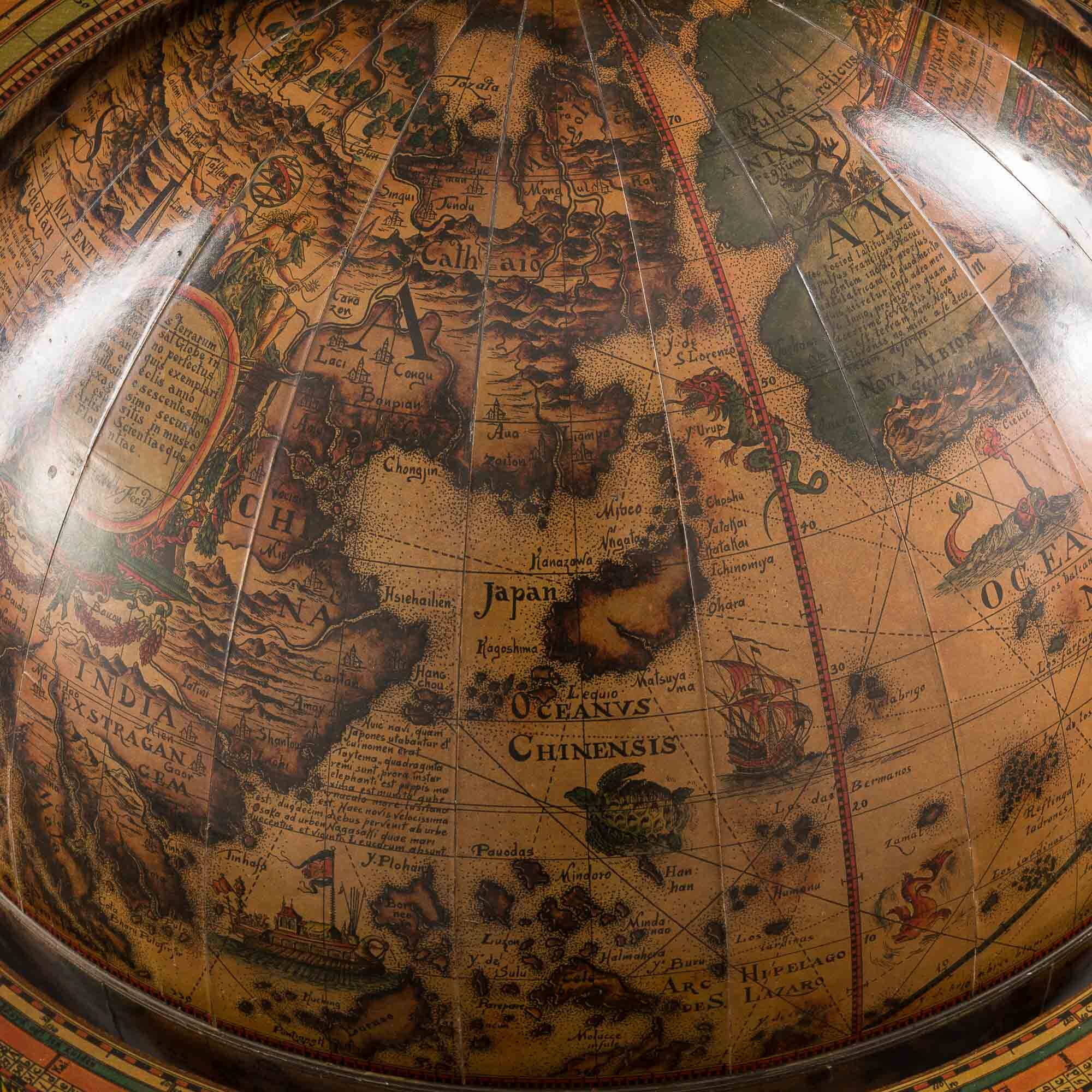 Large Mid-century globe bar cabinet, Italy 1960s