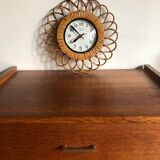 Rattan star clock