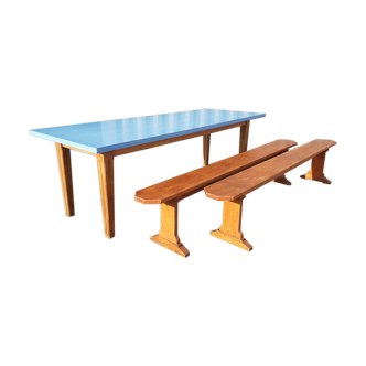 Table de ferme plateau Formica et 2 bancs en bois