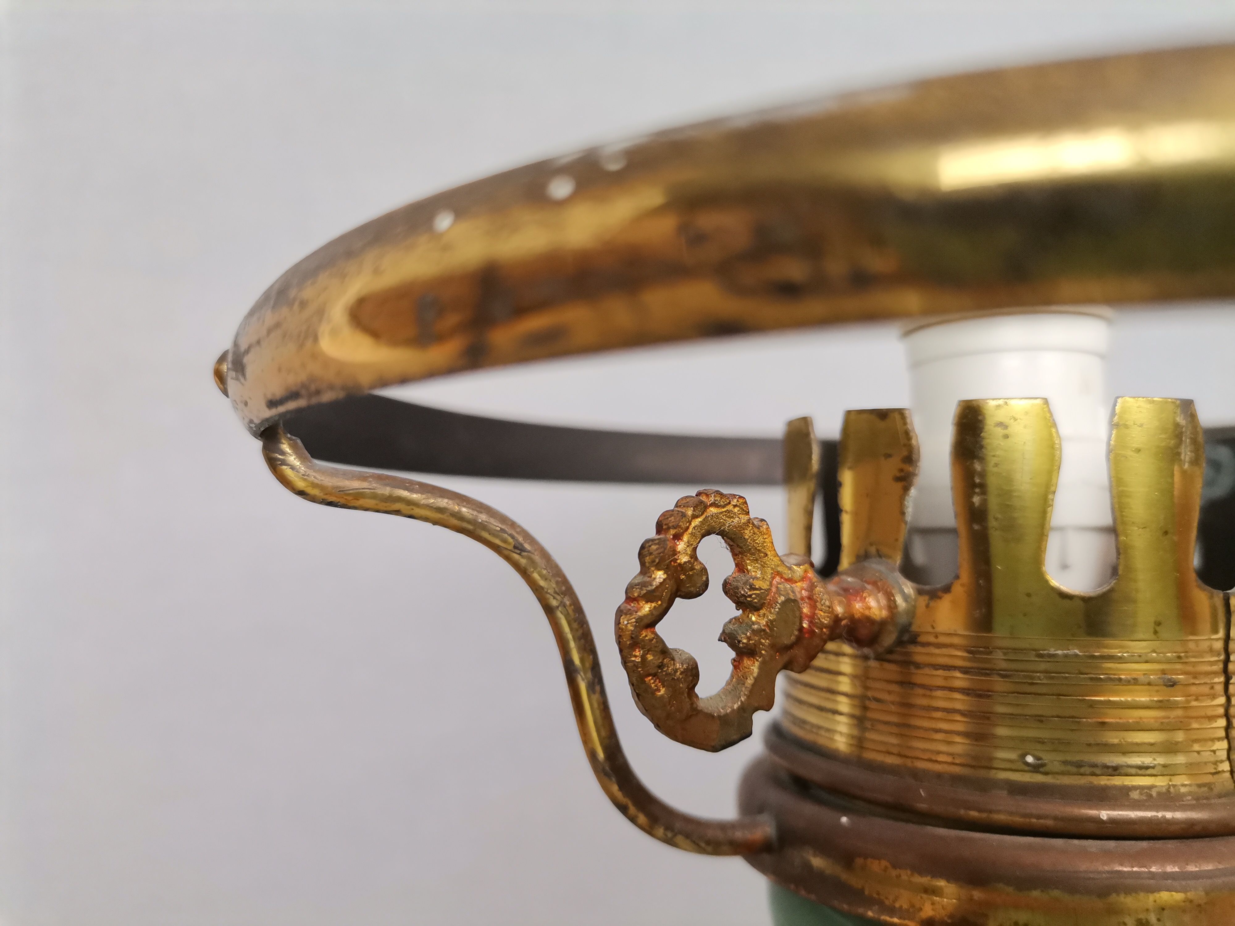 French country 1960s rustic green ceramic and glass vintage table lamp