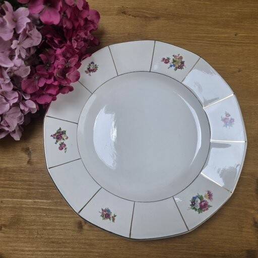 Set of 4 Digoin-Sarreguemines dishes