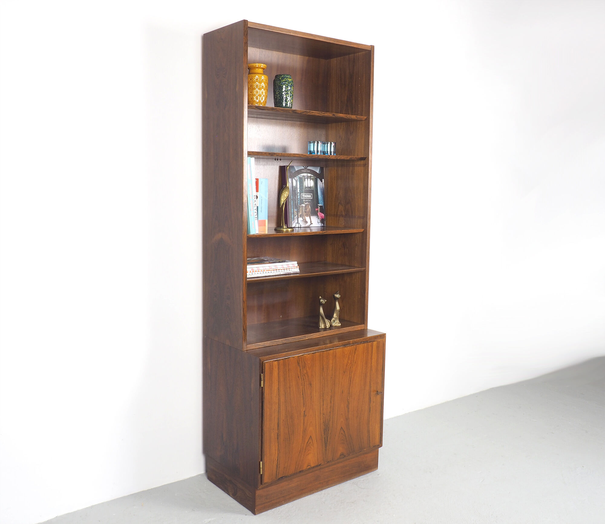 Small vintage rosewood bookcase by Carlo Jensen for Hundevad, 1960's