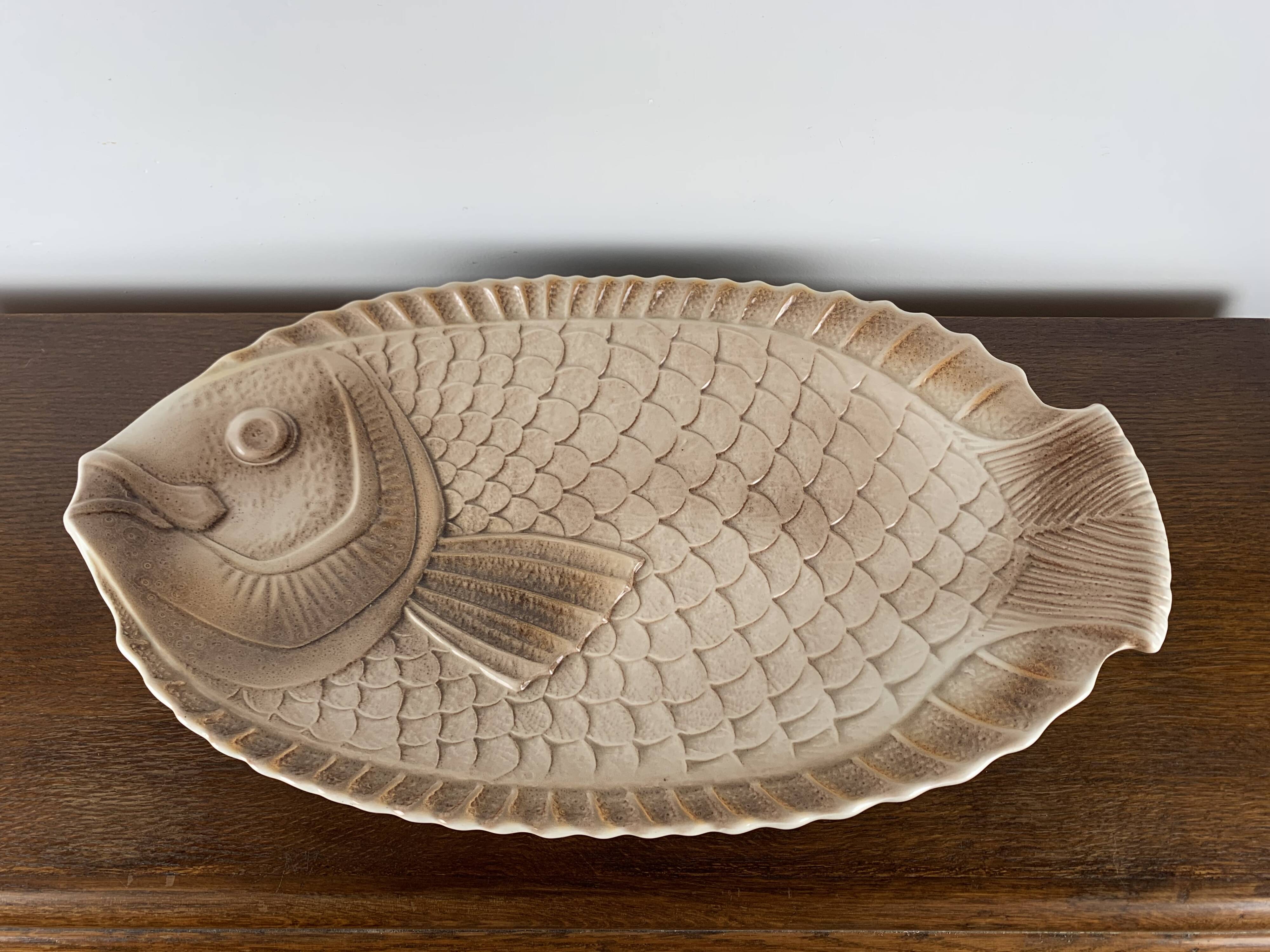 Fish presentation dish, 1970s, Sarreguemines