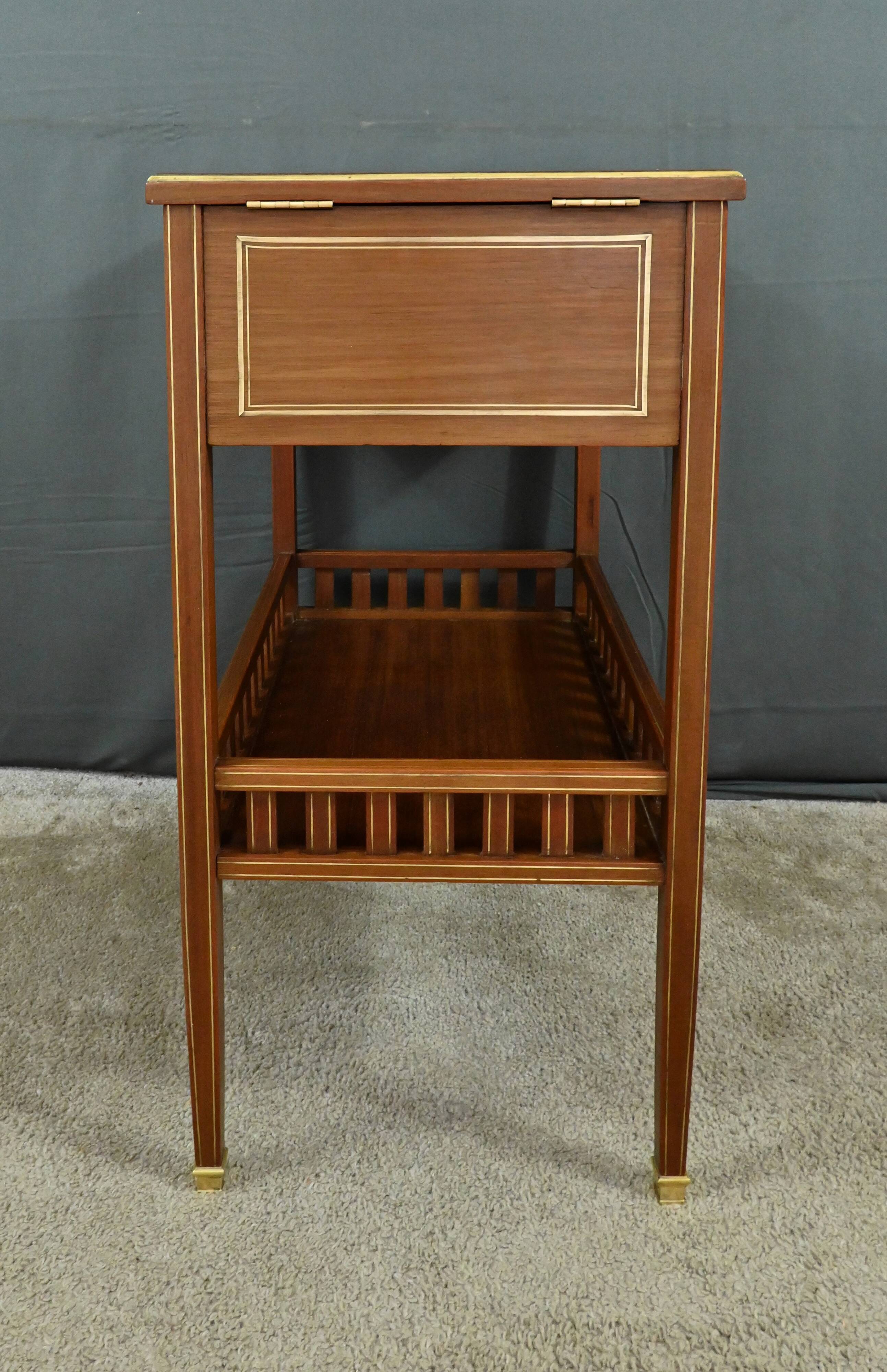 Small Mahogany Coffee Table, Maison Pagny, Directoire style – Early 20th century