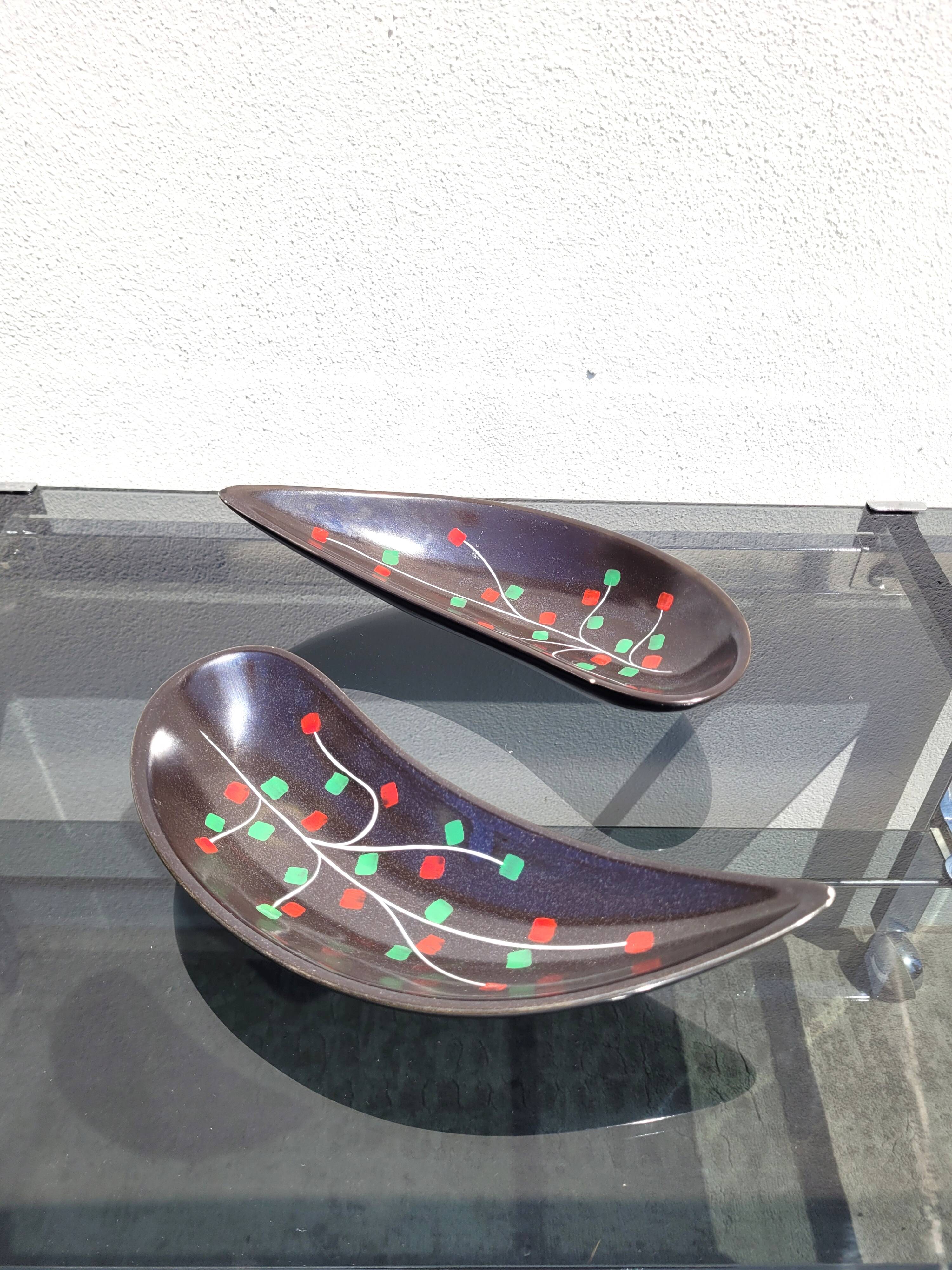 Pair of pockets tray by Gien 1950 or ramekins