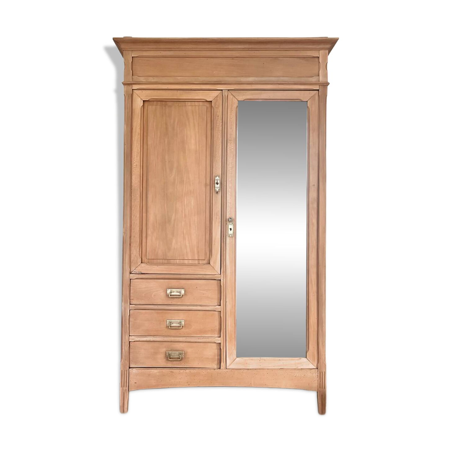 Parisian wardrobe and Art Deco