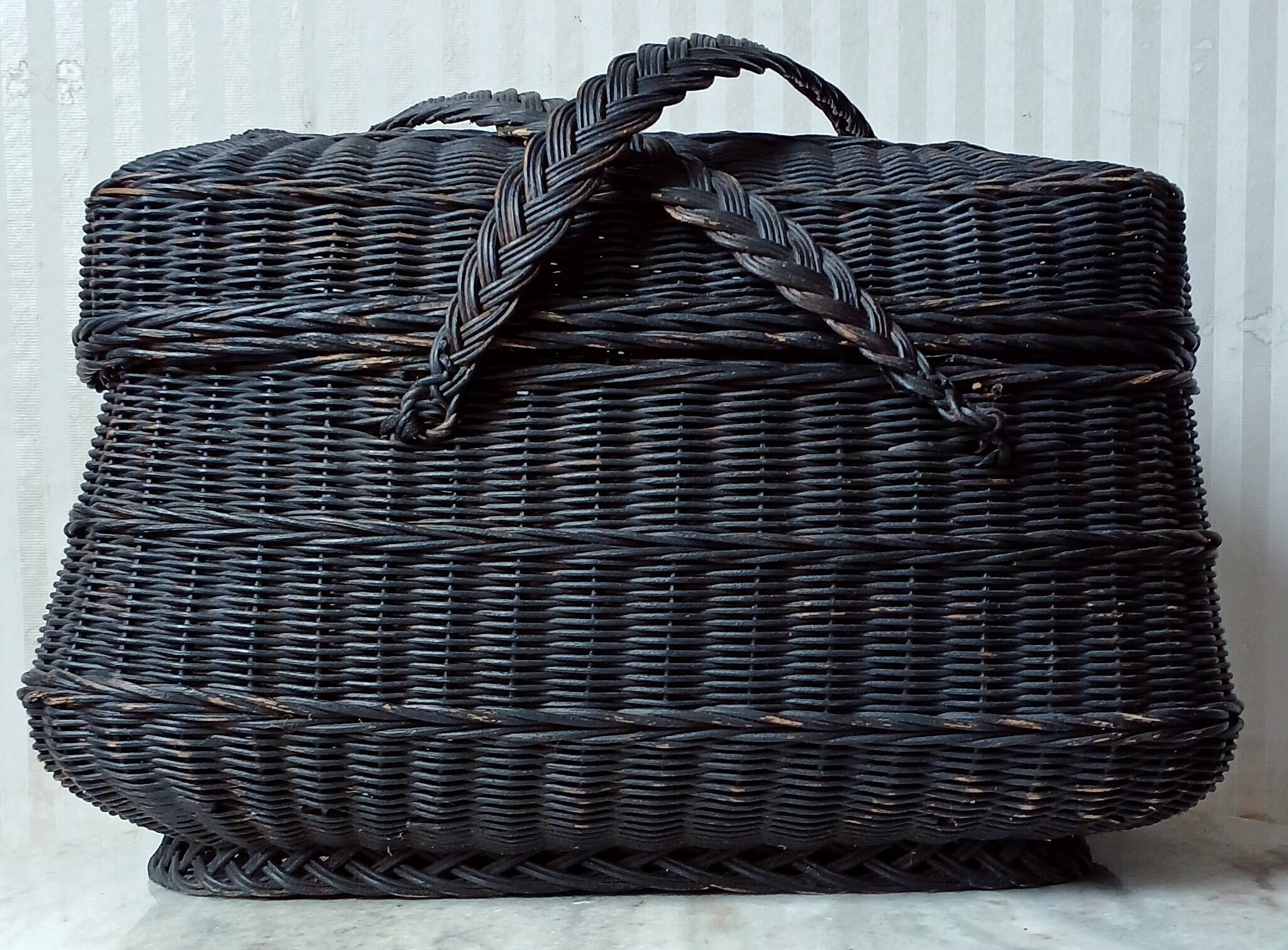 Bresse woven & blackened wicker basket, early 20th century