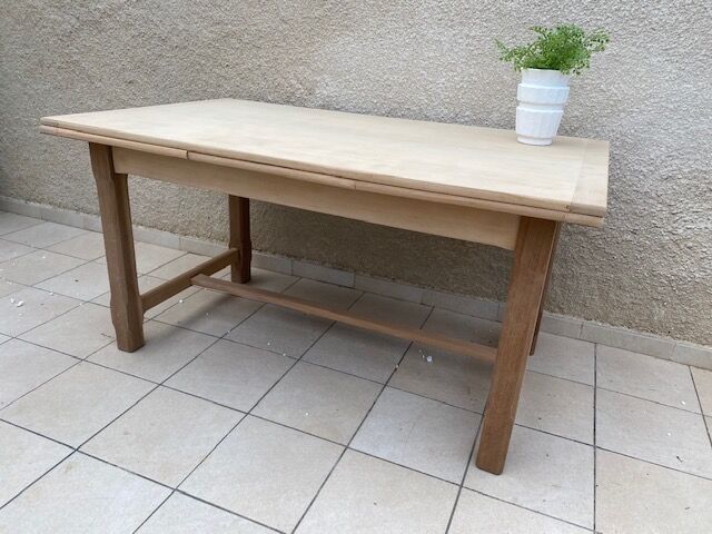 Extended farmhouse table