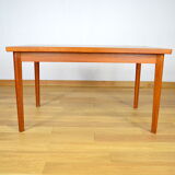 Table danoise en teck Henning Kjaernulf 1960