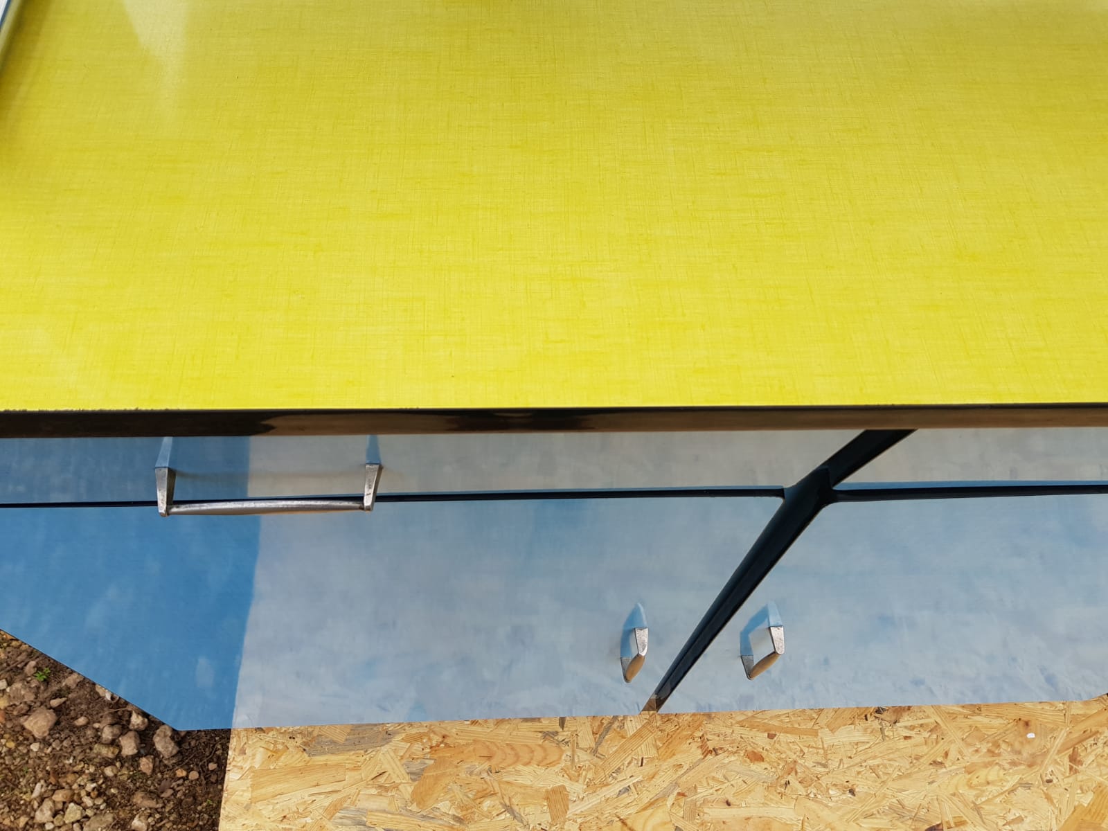 Buffet Formica blue and yellow years 60