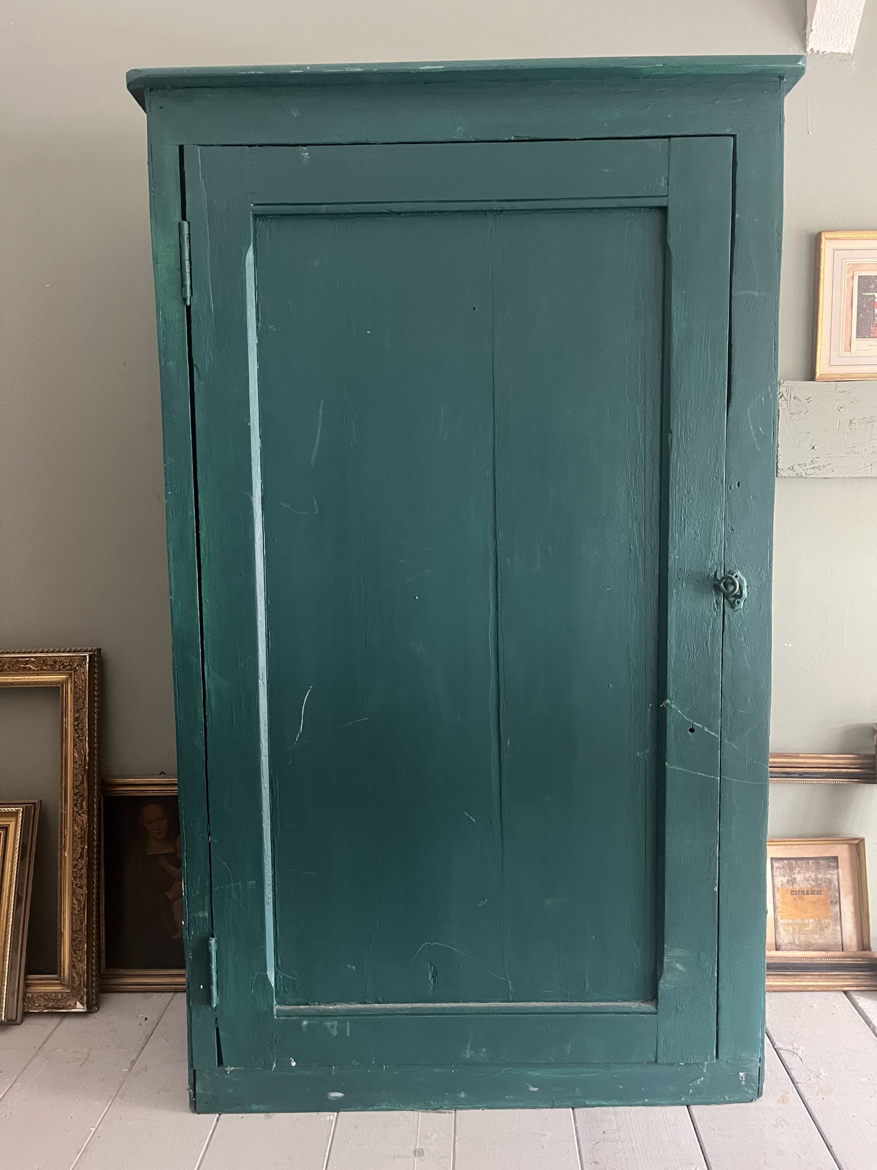 Small piece of furniture