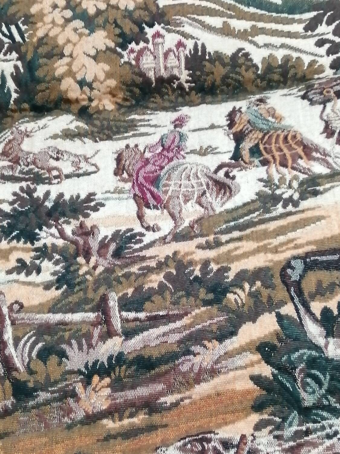 Beautiful jacquard hunting tapestry by Bobyrug