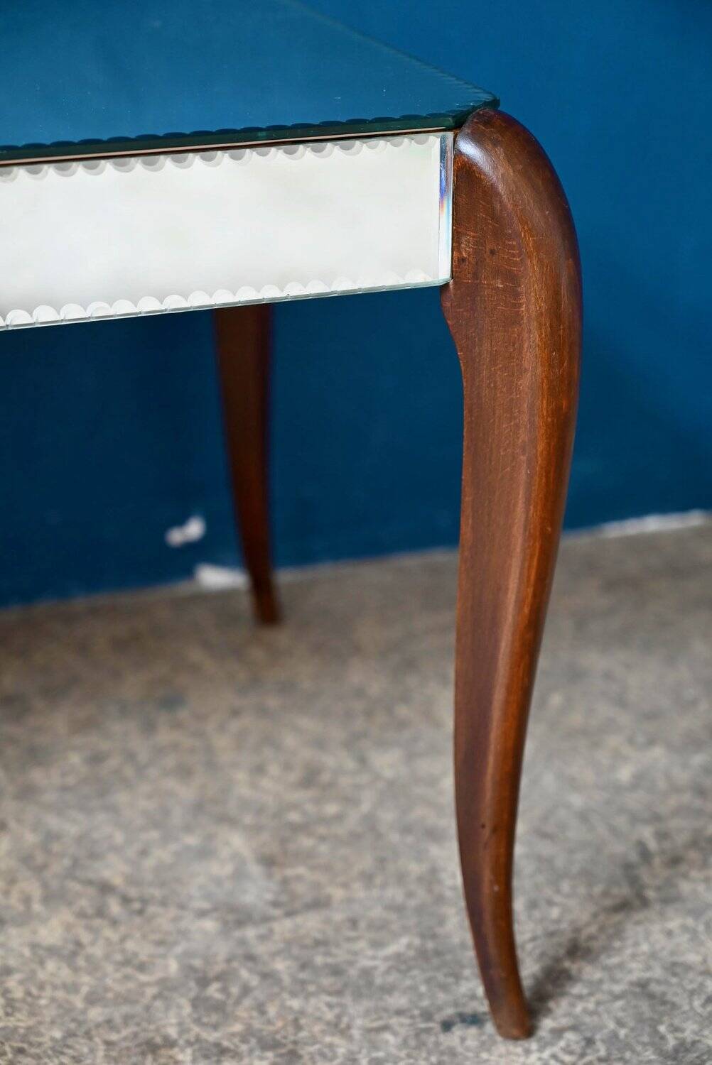 Art Deco coffee table with bevelled mirror from the 1940s, bohemian chic.