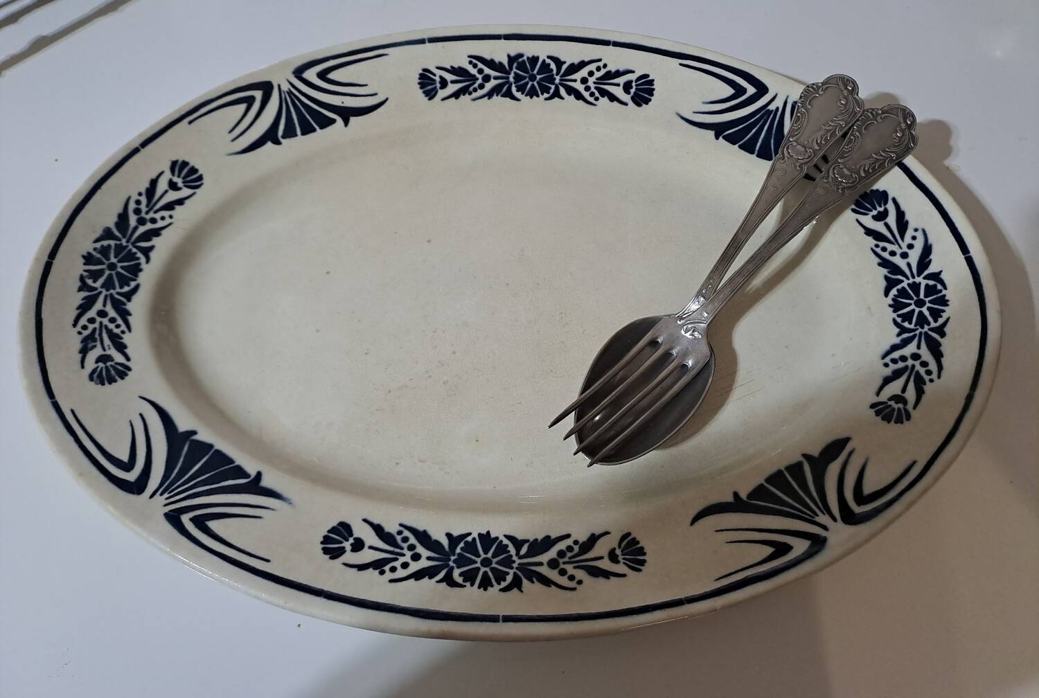 Badonviller oval dish