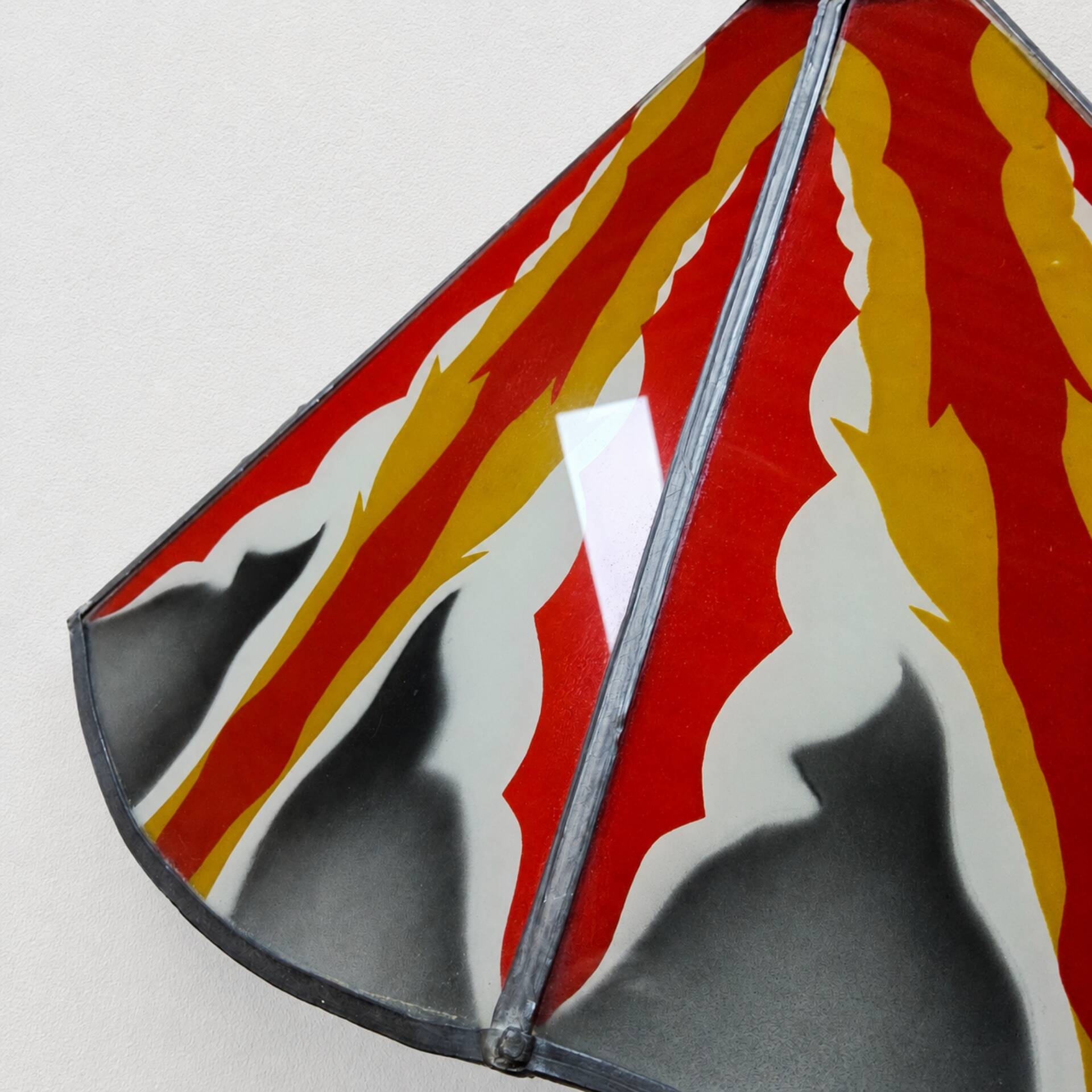 Lampe de sol Art Déco de l'École d'Amsterdam en vitrail