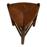 Tabouret tripode triangle