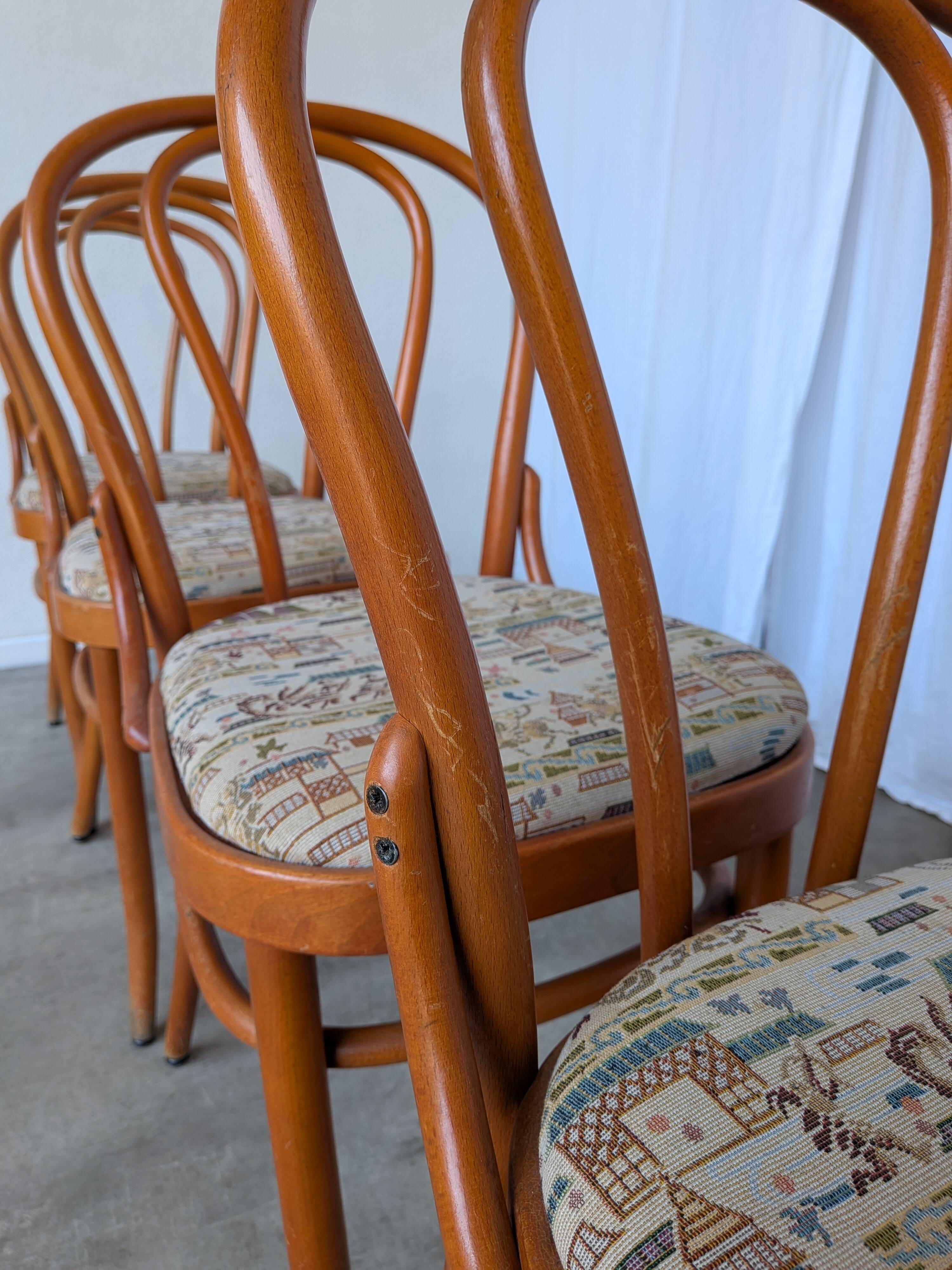 Ensemble de 6 chaises de salle à manger Thonet en bois courbé avec assise en tissu / Années 1970 Mid-Century Bistr