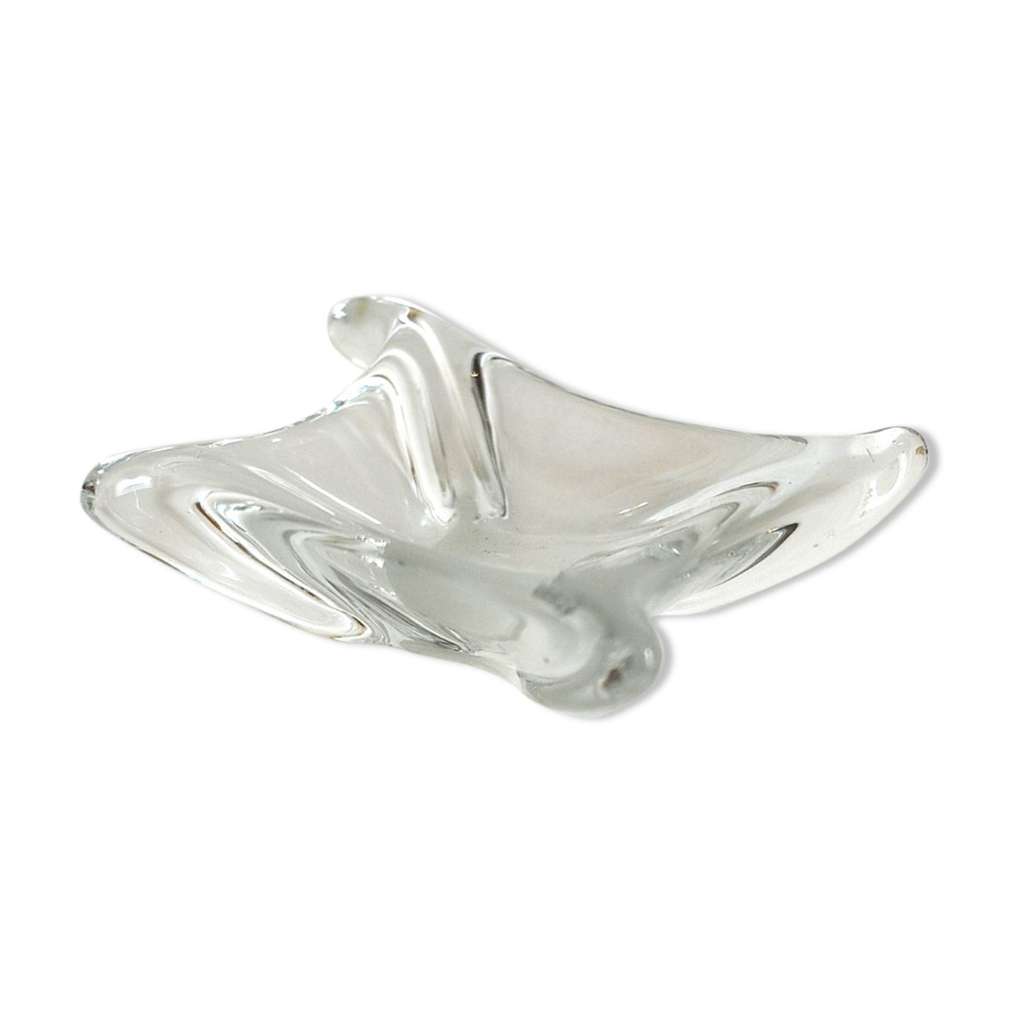 Empty crystal pocket