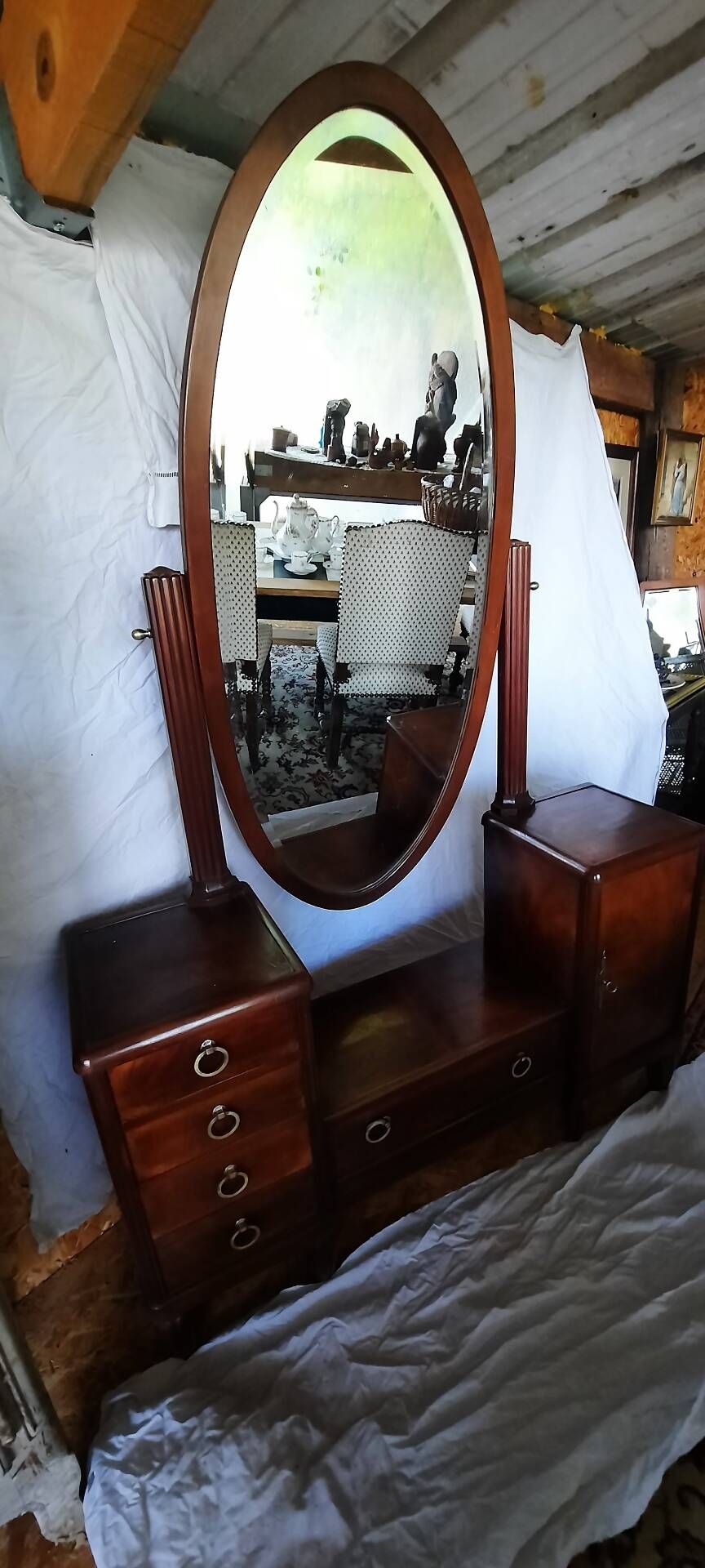 Psyche in mahogany