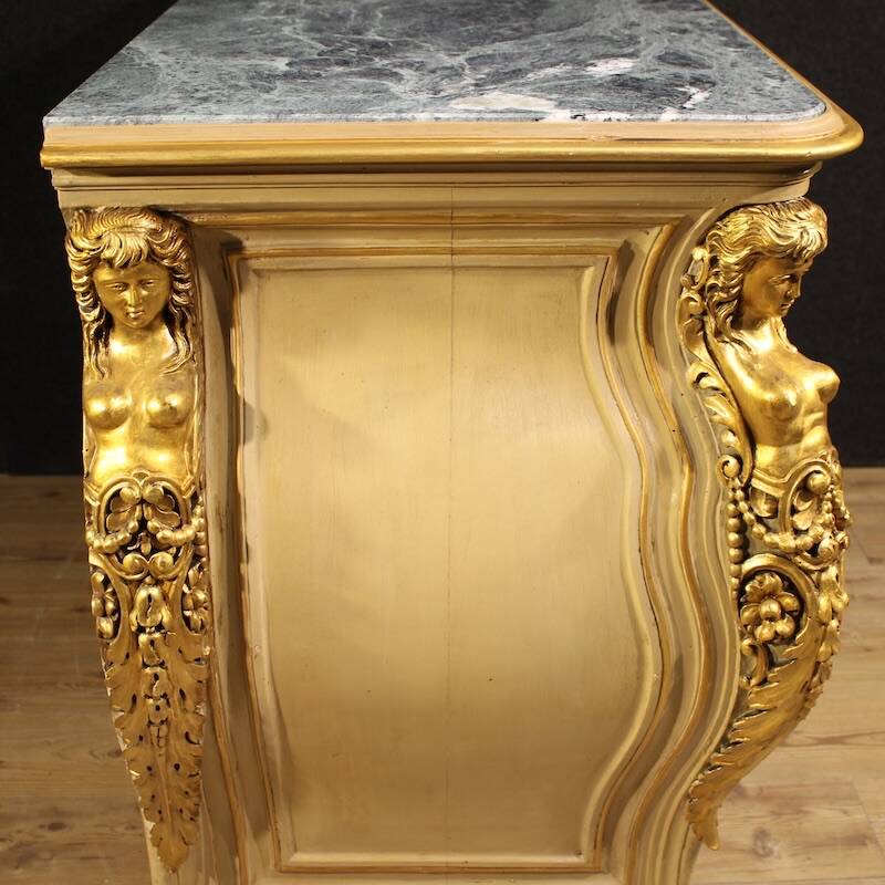 Commode italienne laquée et dorée du 20e siècle