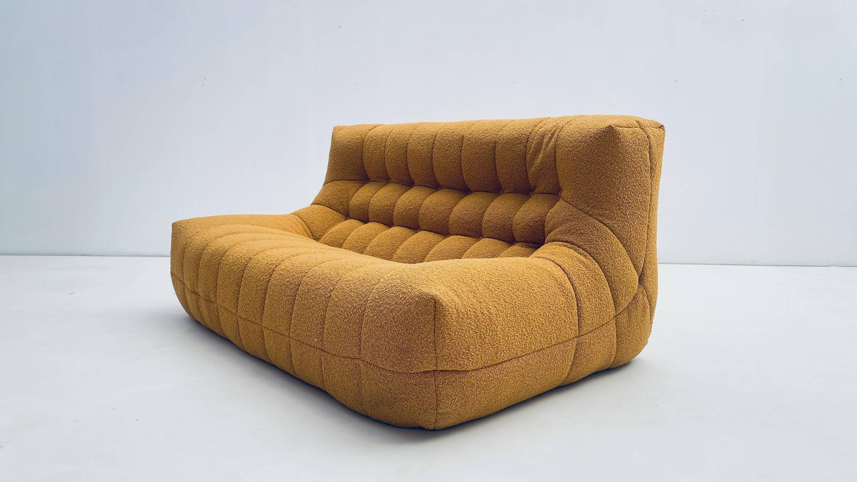 Yellow bouclé comfy Living room set