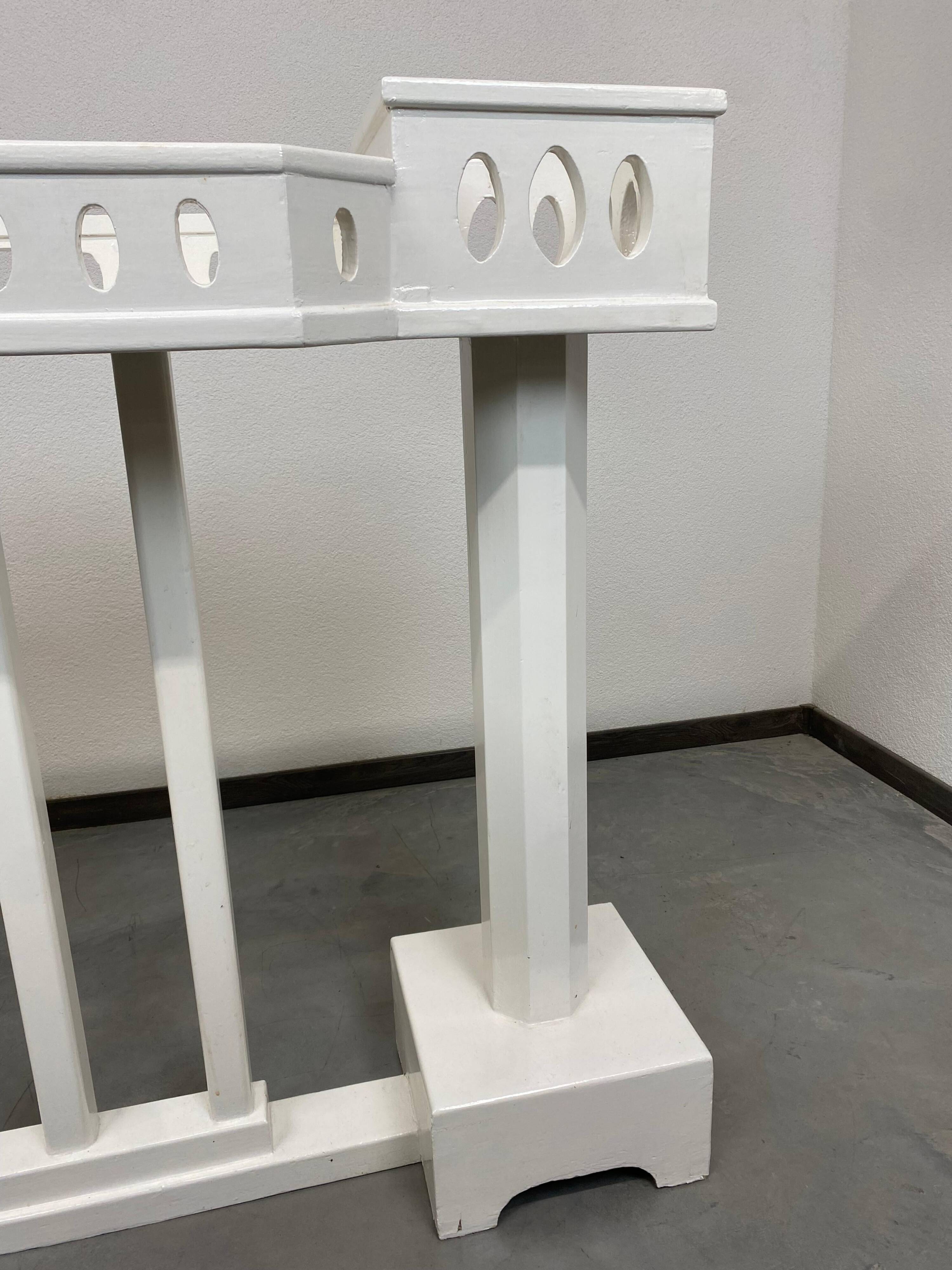 Jugendstil plant stand attributed to Josef Hoffmann