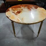 Round table / pedestal table in marble and gilded metal