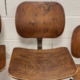 3 chaises ou tabourets bar industrielles