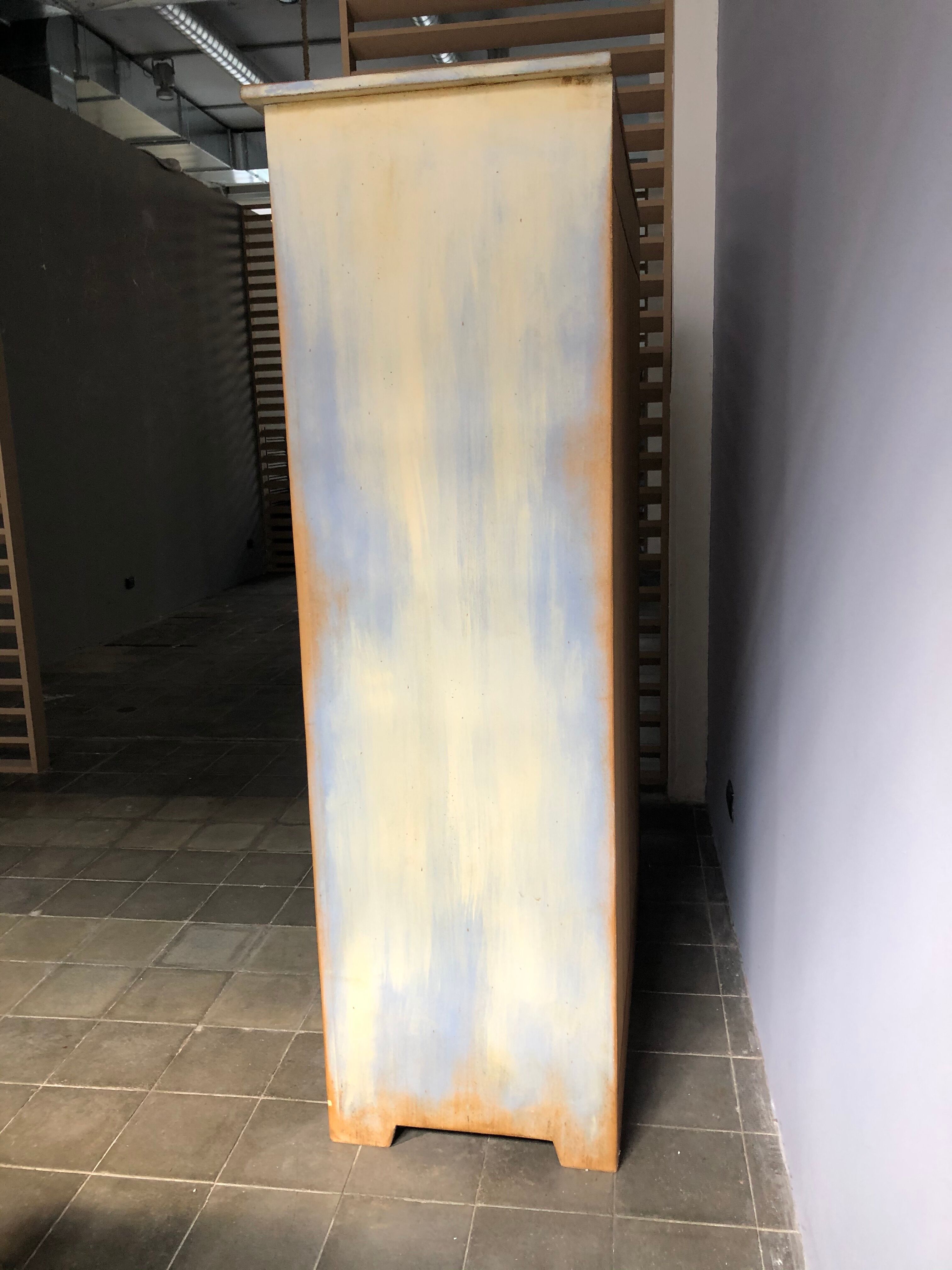 Painted wooden two-door wardrobe, Henri Quinta