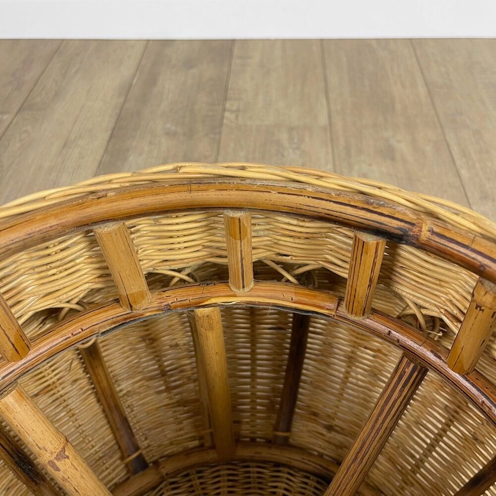 Braided wicker pouf from the 70s