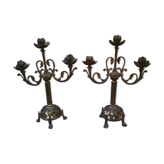 Paire de chandeliers d'autel d'église