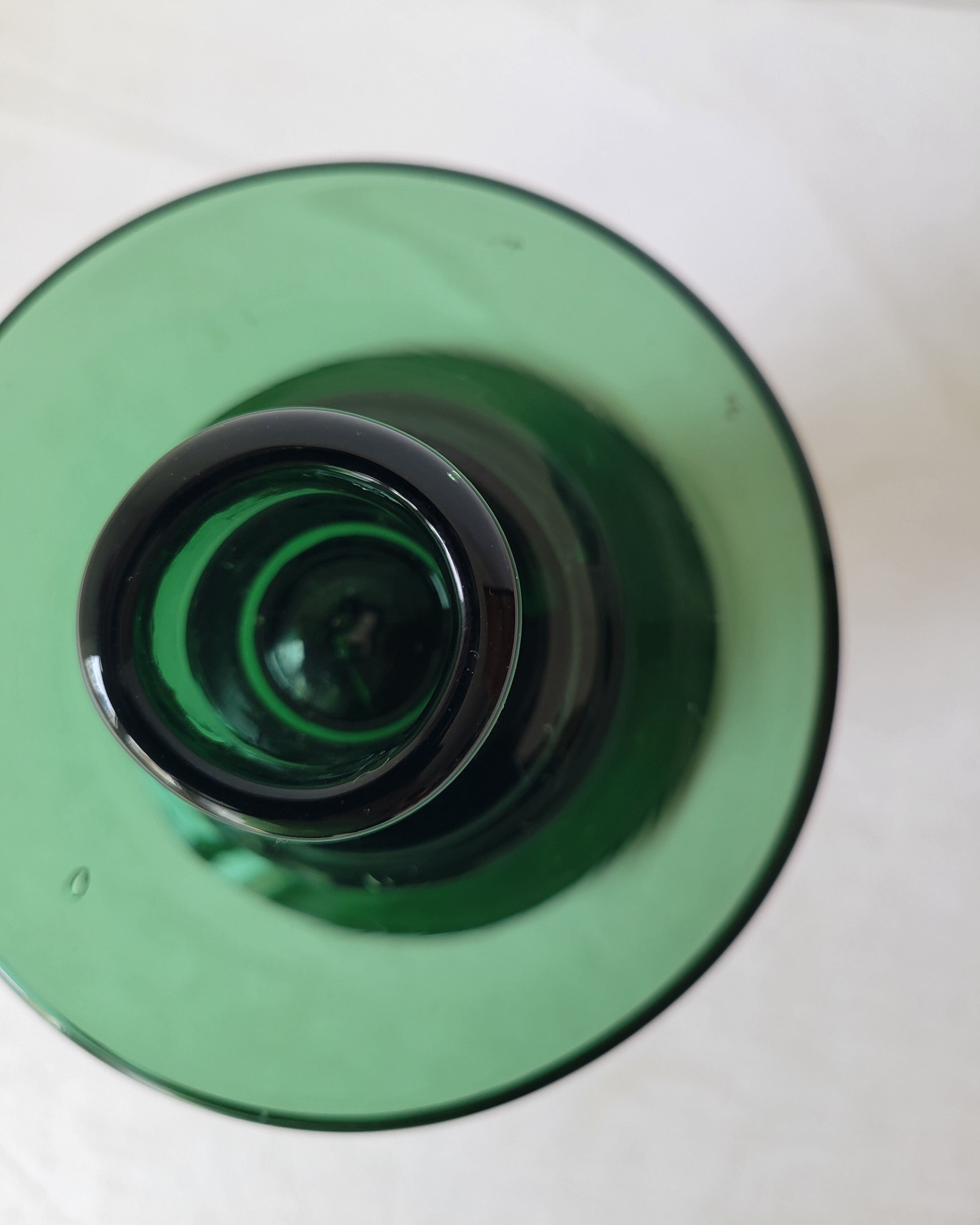 Empoli verde candle holder in green glass