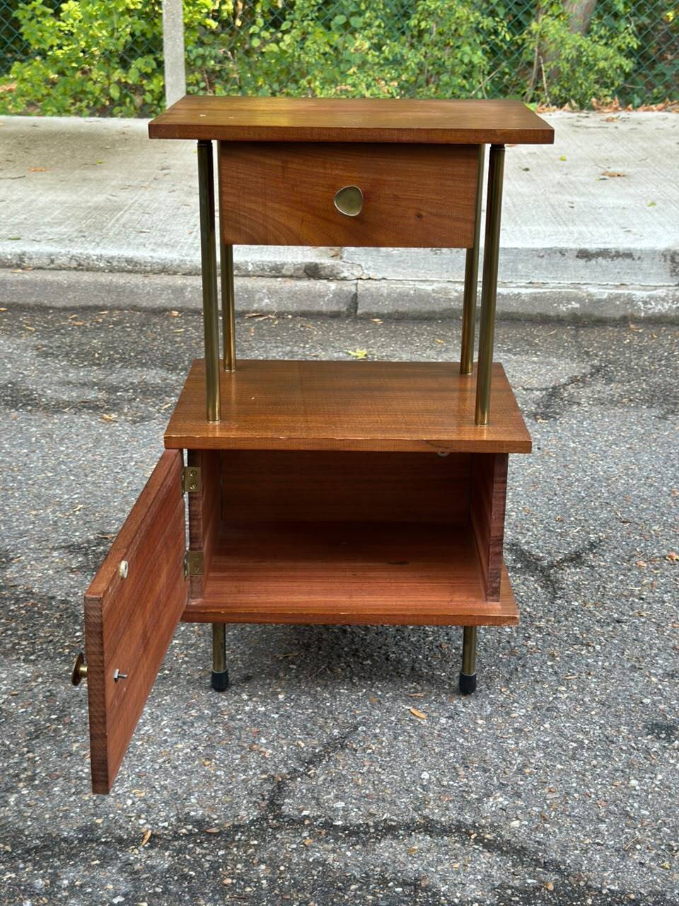 Mid-Century bedside table in solid teak/mahogany with brass, 1960.