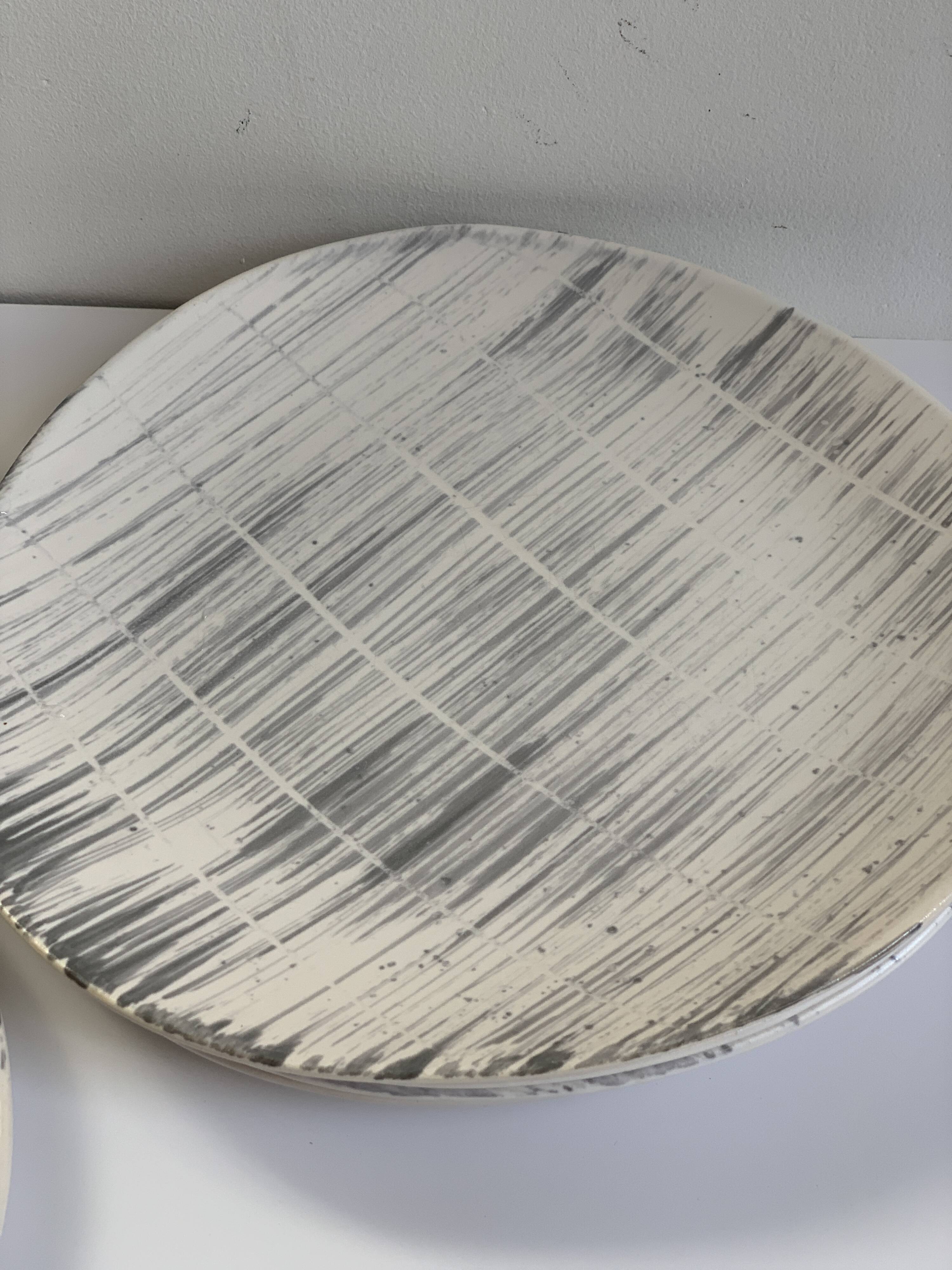 Niderviller dinner plates