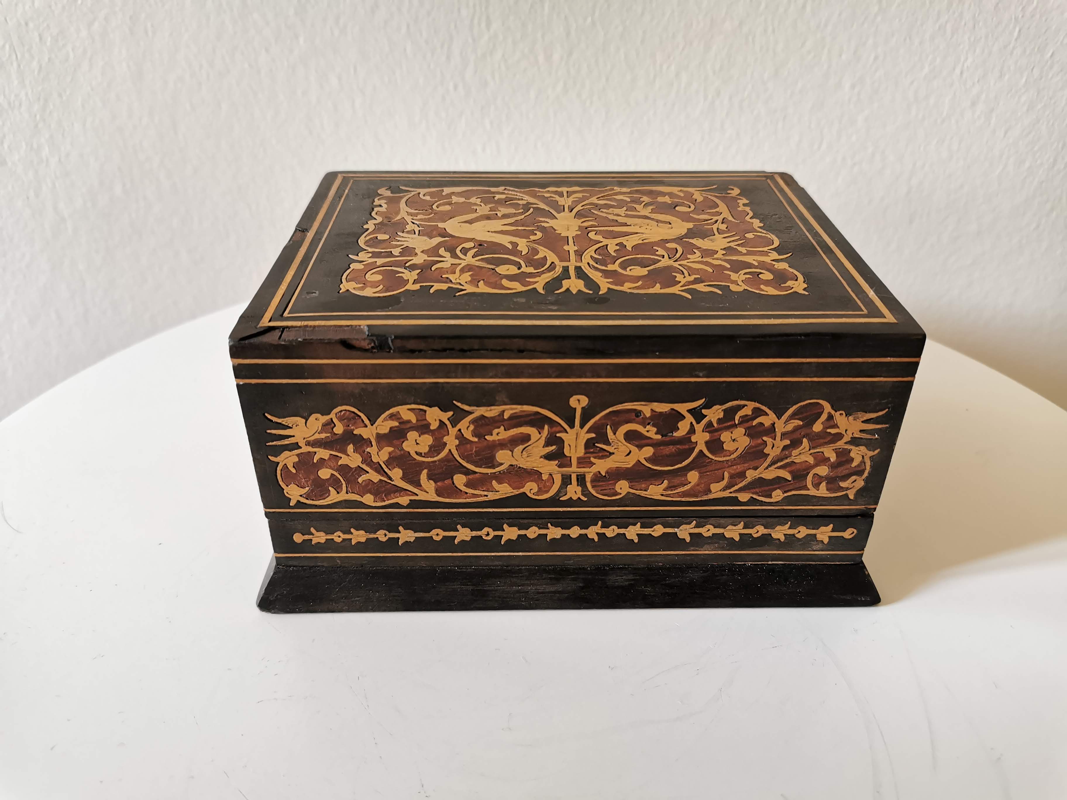 Inmemarked cigarette box