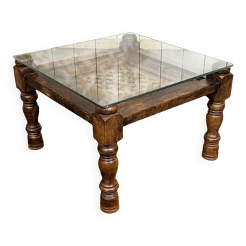 Indian teak gueridon from the 1970s.